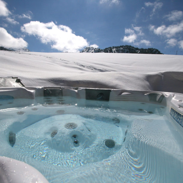 Vue Jacuzzi Dans Chalet De Ski De Luxe Aster À Courchevel 1650