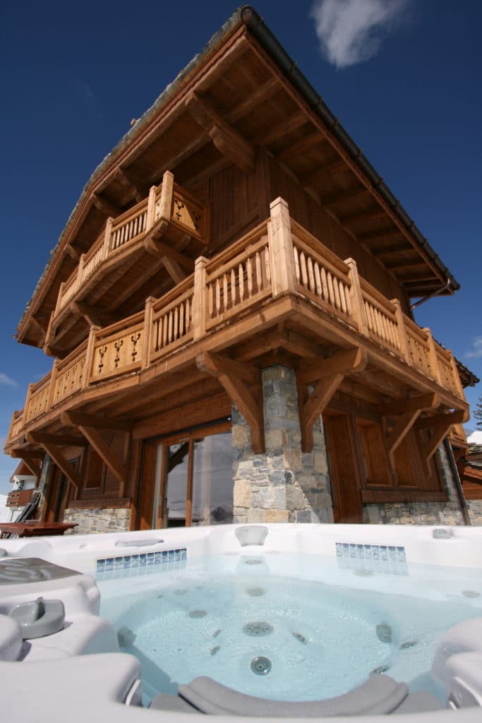 The Jacuzzi Spa Outside Luxury Ski Chalet Aster In Courchevel 1650