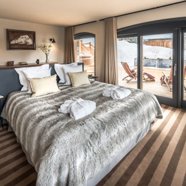 Bedroom 1 In Luxury Ski Chalet Tomkins In Meribel