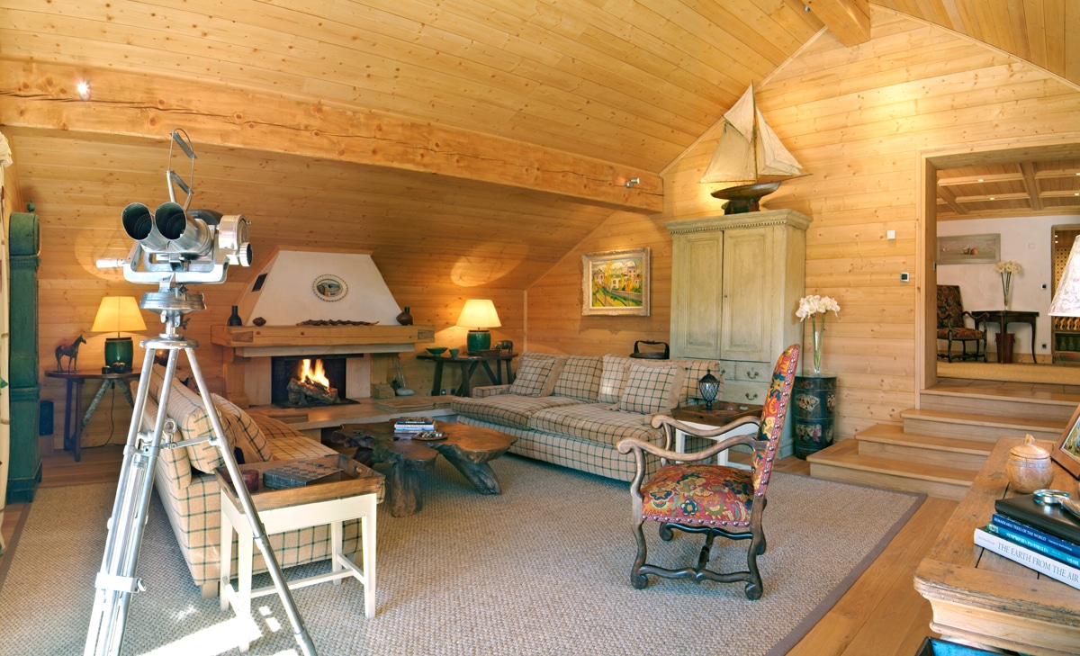 Sitting Room Wide View In Luxury Ski Chalet Bartavelles In Meribel