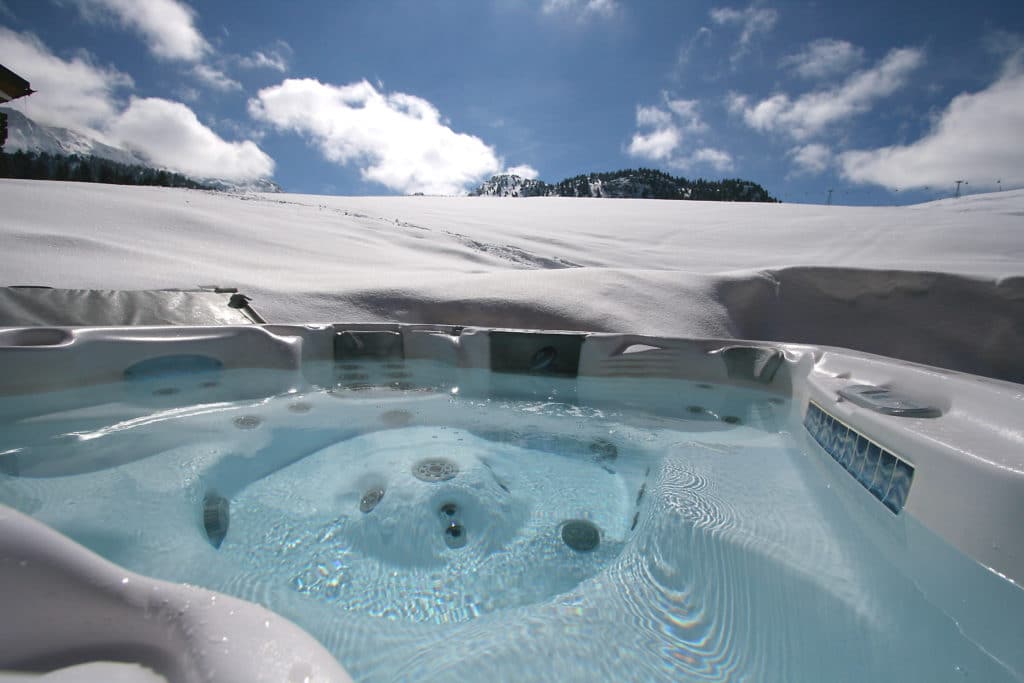 Jacuzzi At Luxury Ski Chalet Aster In Courchevel 1650 2