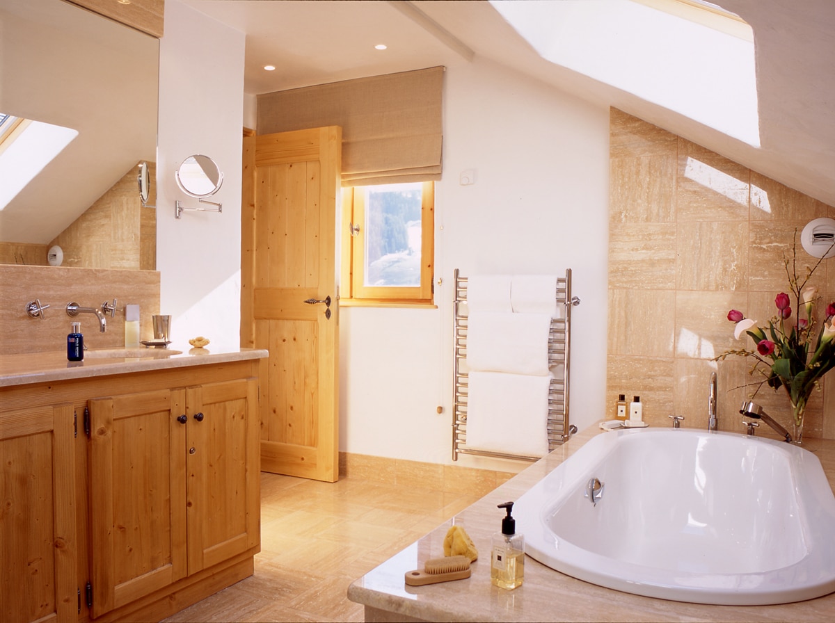 Bathroom 1 Wide View In Luxury Ski Chalet Bartavelles In Meribel
