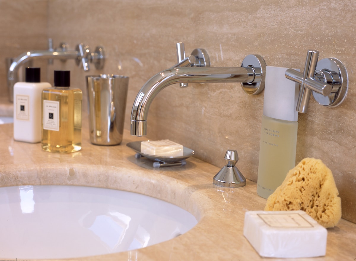 Bathroom 1 In Luxury Ski Chalet Bartavelles In Meribel