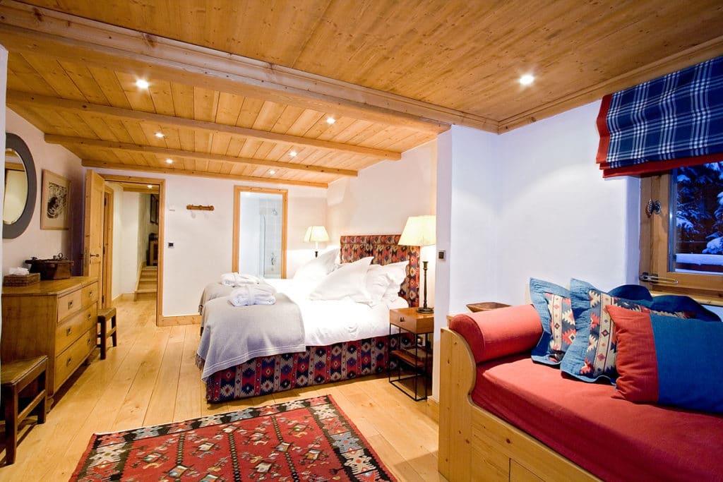 Спальня 5 в роскошном лыжном шале Bartavelles в Мерибеле