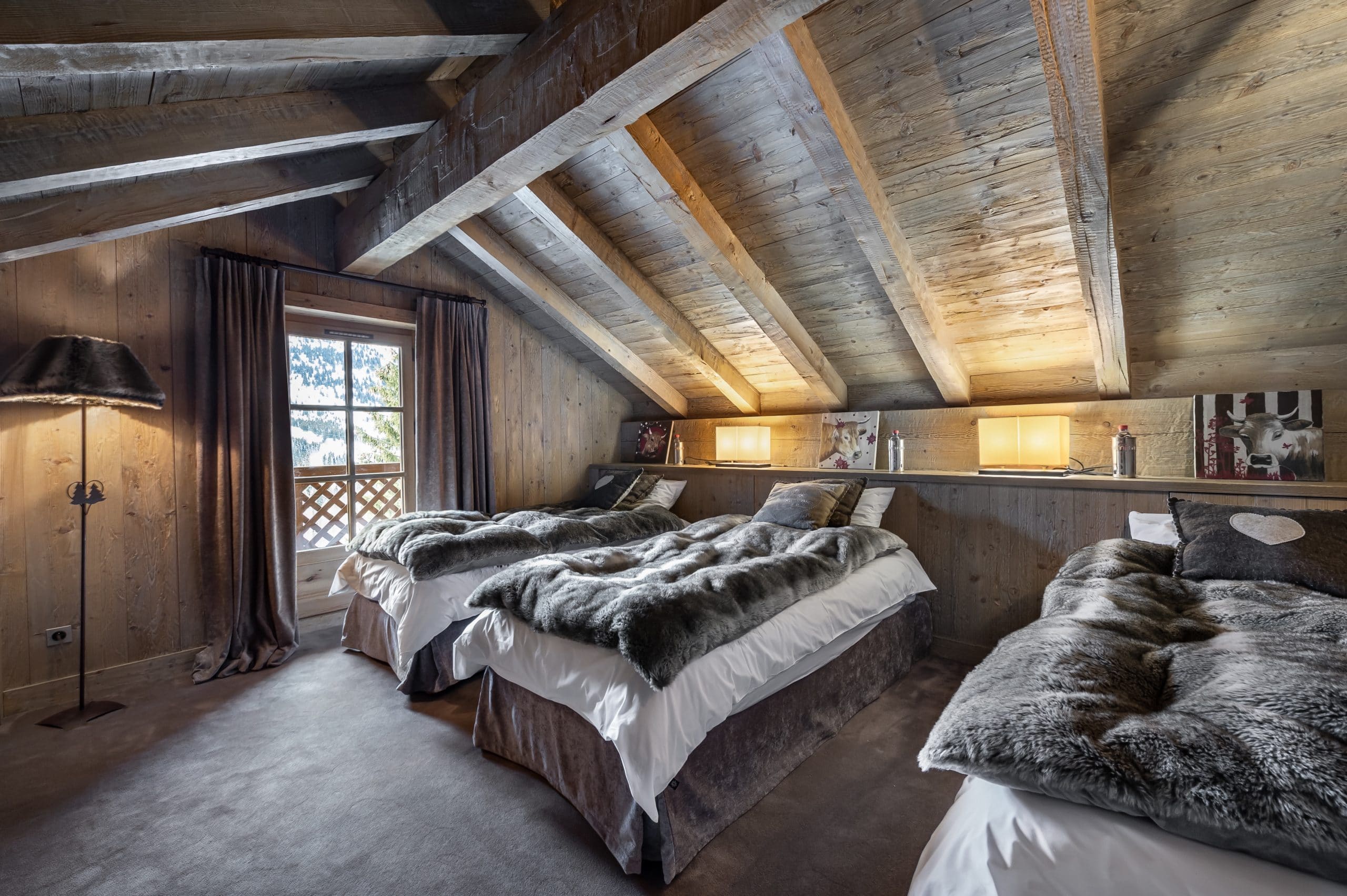 Bedroom 2 Luxury Ski Chalet Cristal Lodge Meribel