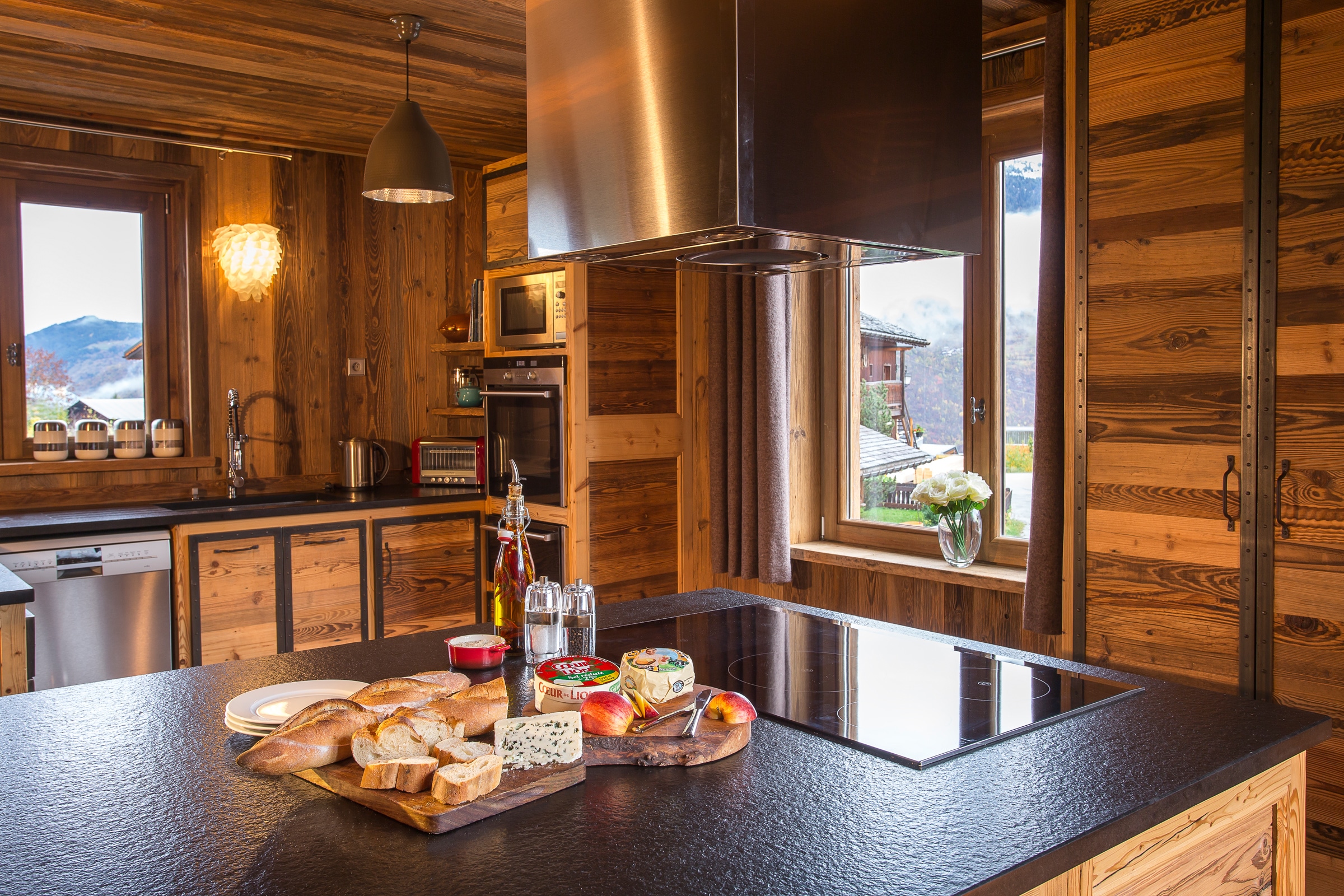 Kitchen Luxury Ski Chalet Loup Blanc Courchevel Le Praz