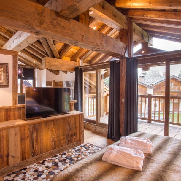 Bedroom One Luxury Ski Chalet Loup Blanc Courchevel Le Praz