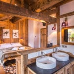 Спальня 1 с ванной Роскошное лыжное шале Loup Blanc Courchevel Le Praz