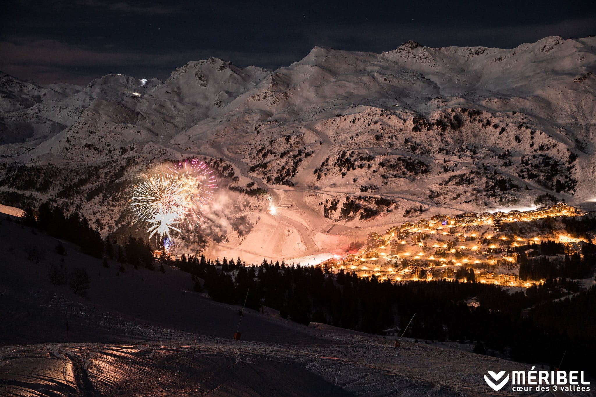 Regardez les feux d'artifice à Méribel depuis votre chalet de ski de luxe