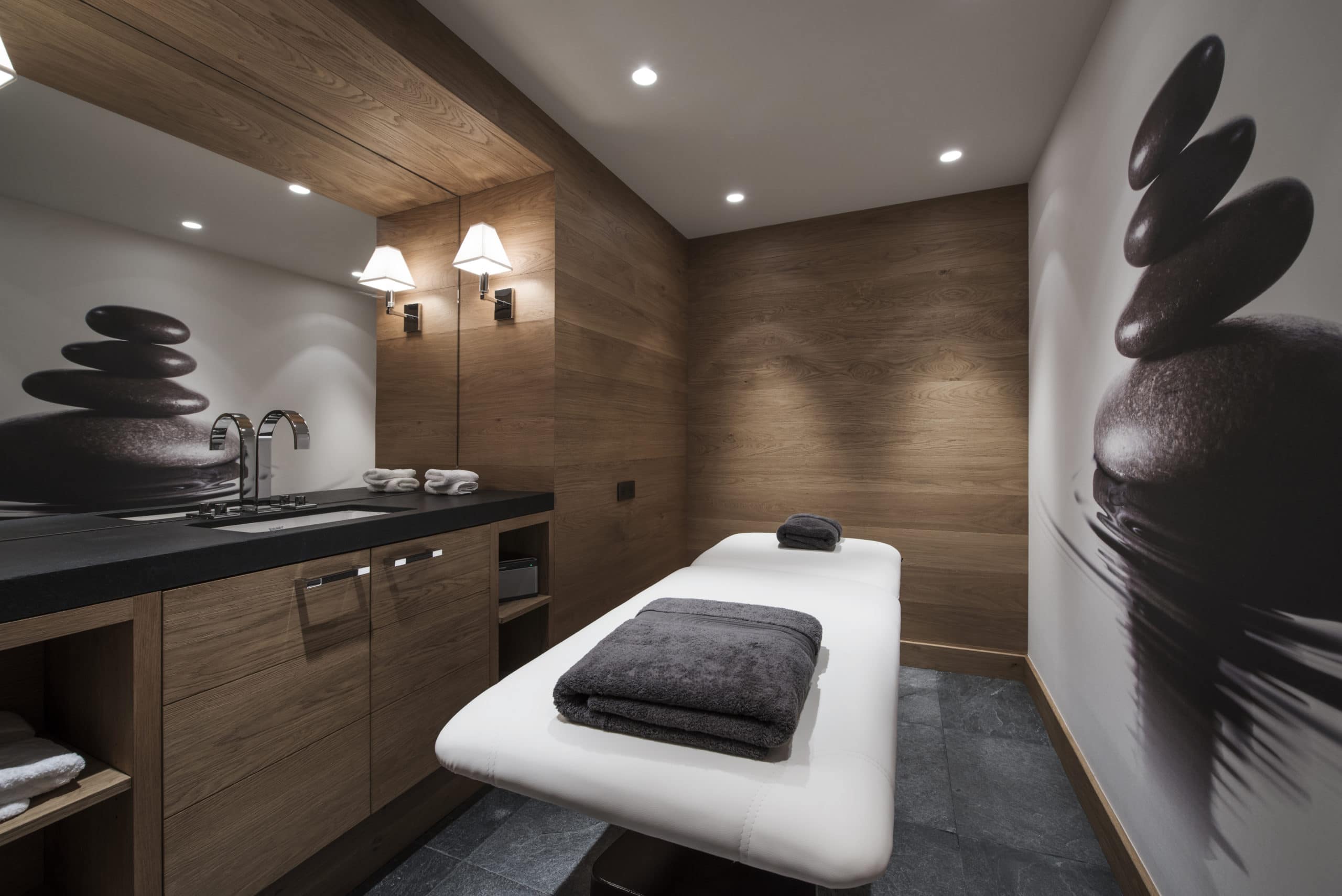 24. Spa Chalet Le Grenier Luxury Ski Chalet Meribel