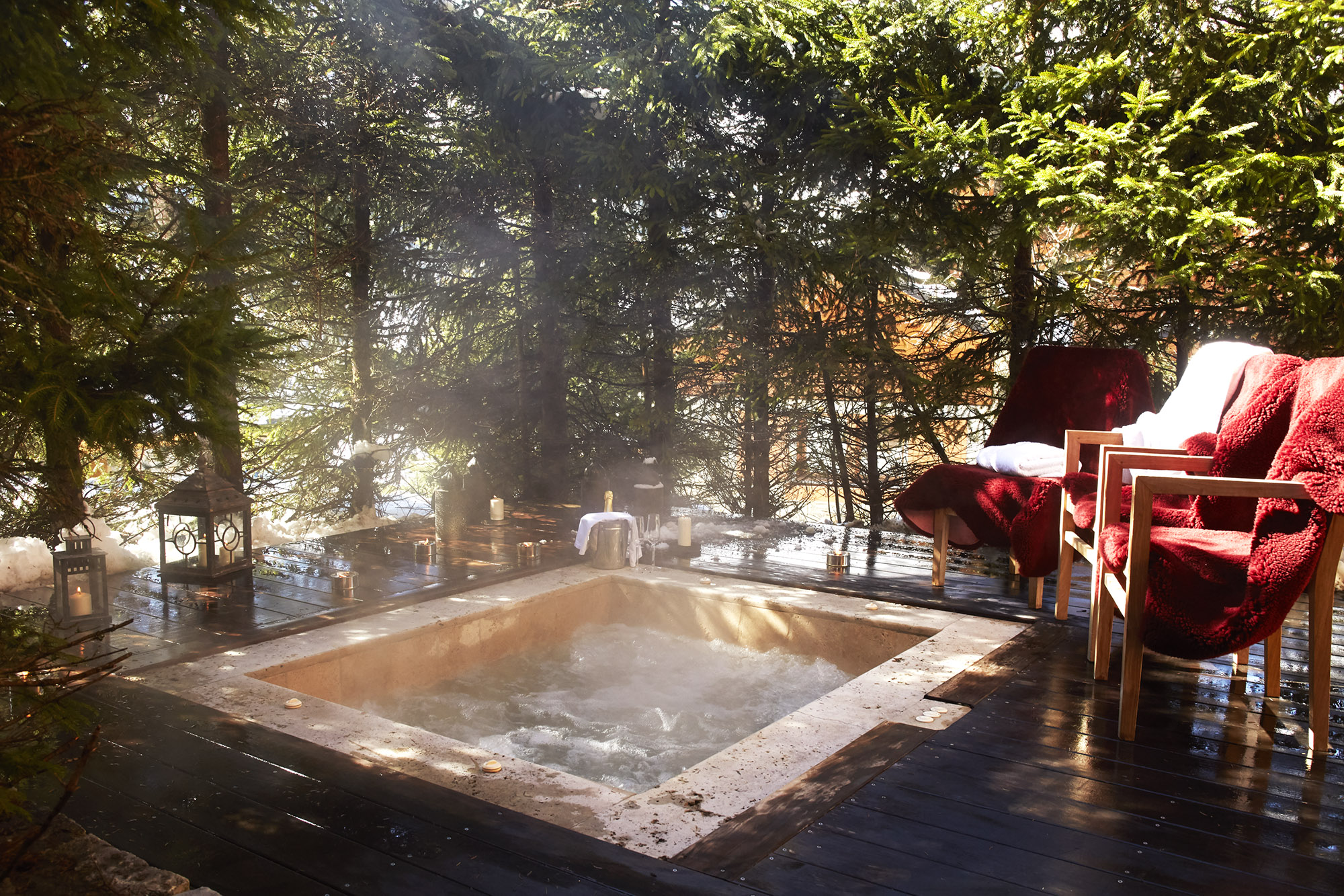 Luxury Ski Chalet Foinsbois Meribel Hottub 3
