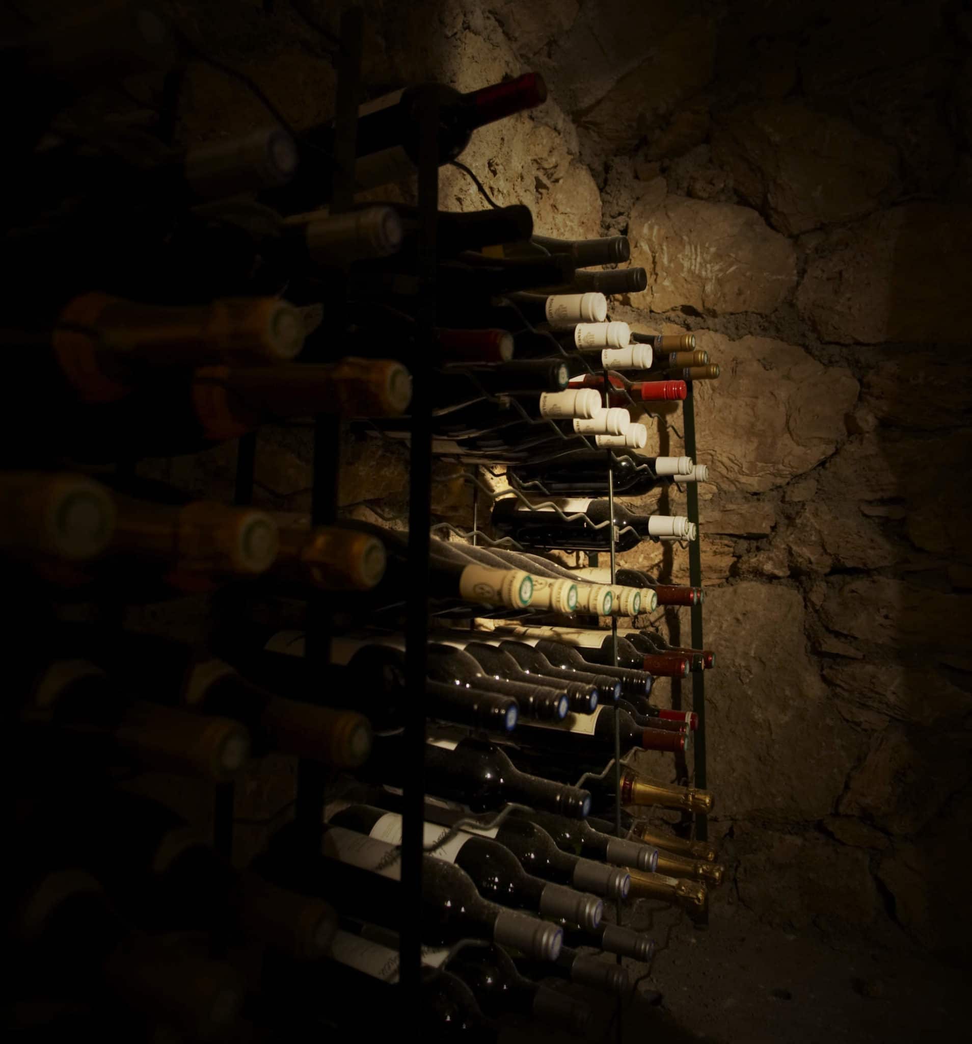 Luxury Ski Chalet Foinsbois Meribel Wine 04
