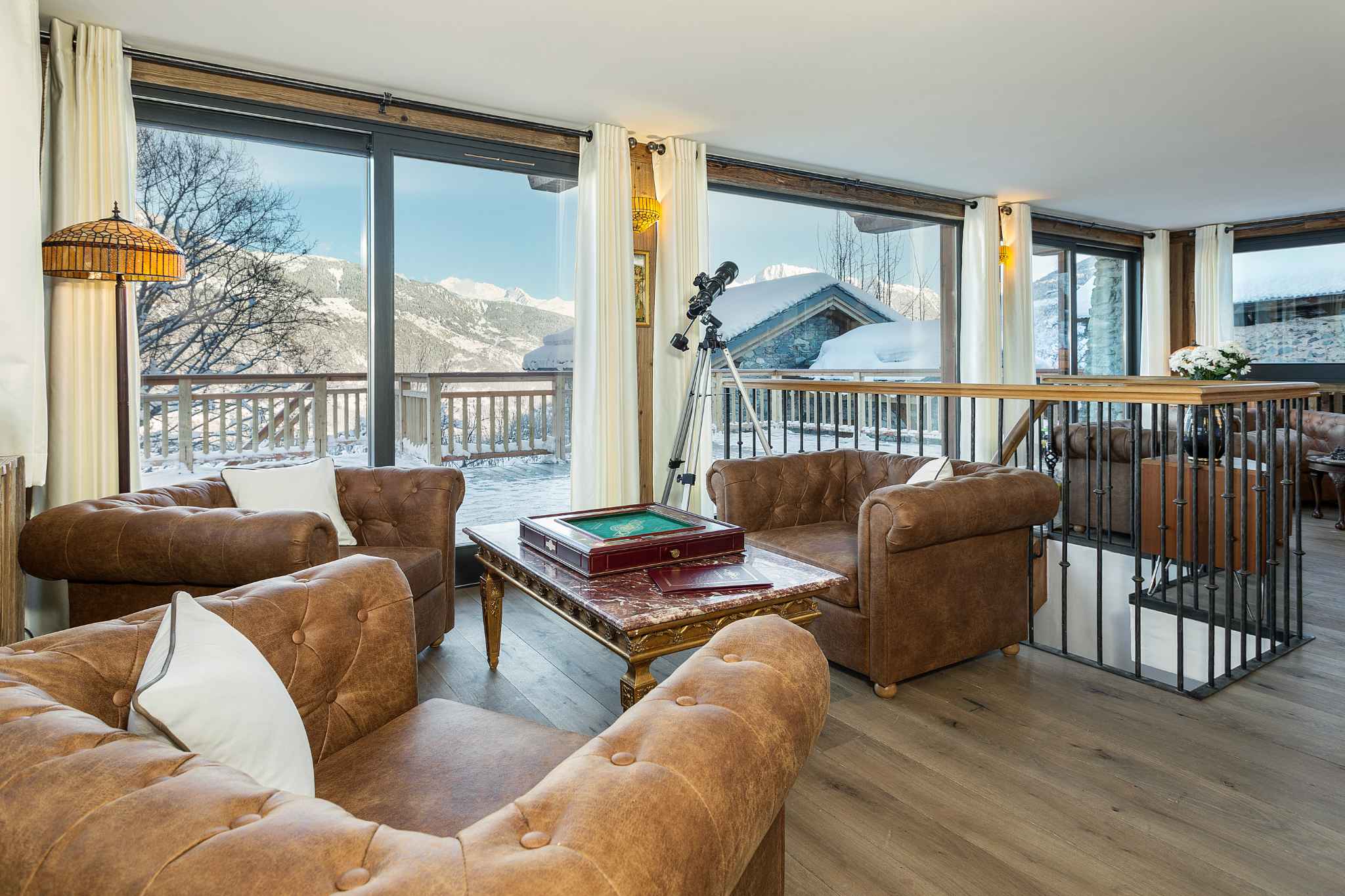 Luxury Ski Chalet Iona Meribel sitting view