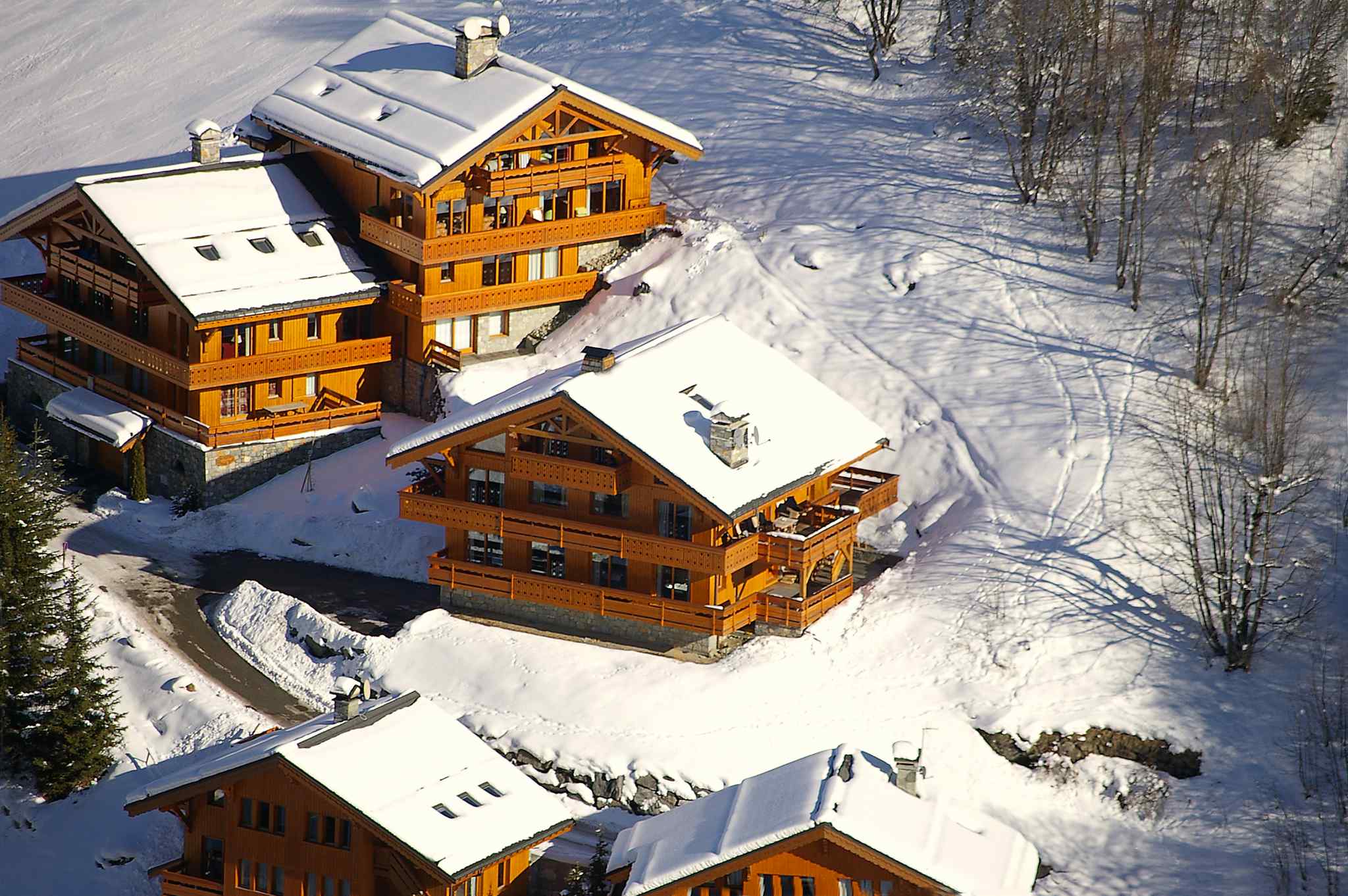 Luxury Ski Chalet Lapin Blanc Meribel Exterior 1