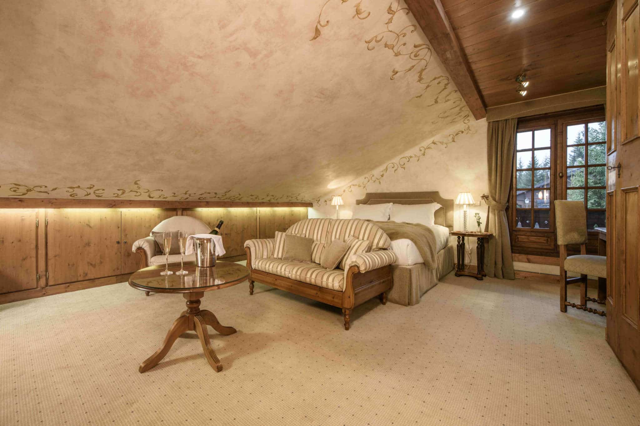 Luxury Ski Chalet Margaux Courchevel Bedroom 5c