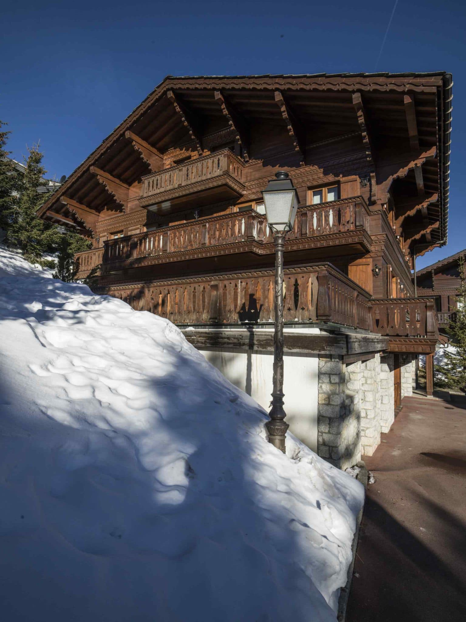 Luxury Ski Chalet Margaux Courchevel Exterior 2