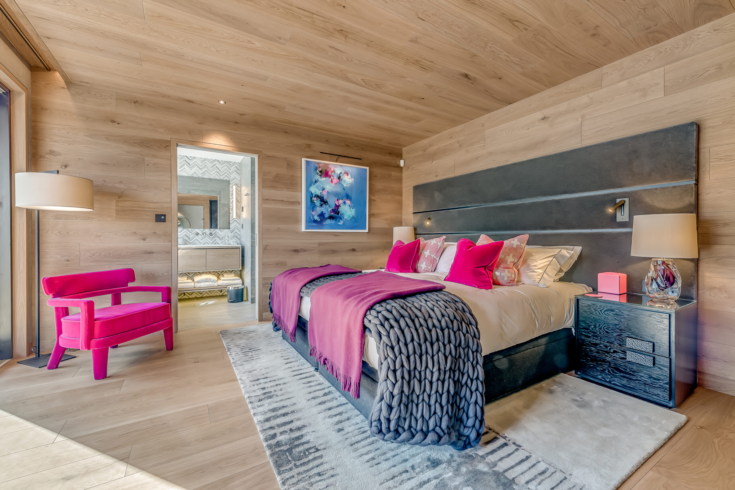 Chalet Bacchus, Courchevel 1850 Bedroom 1b
