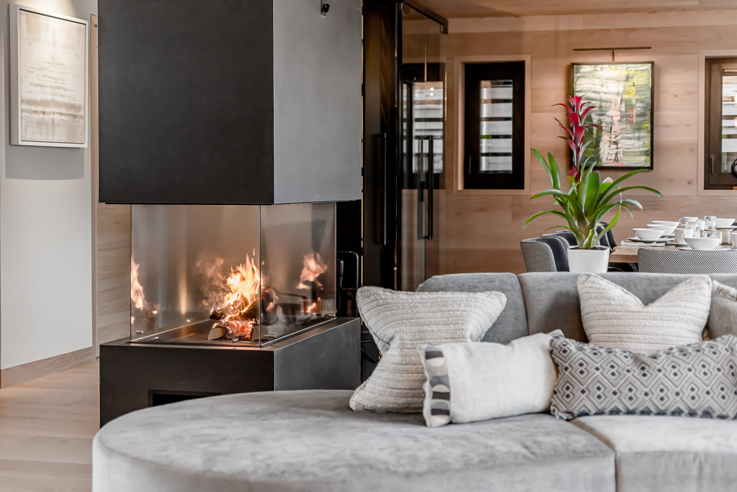 Chalet Bacchus, Courchevel 1850 Fireplace