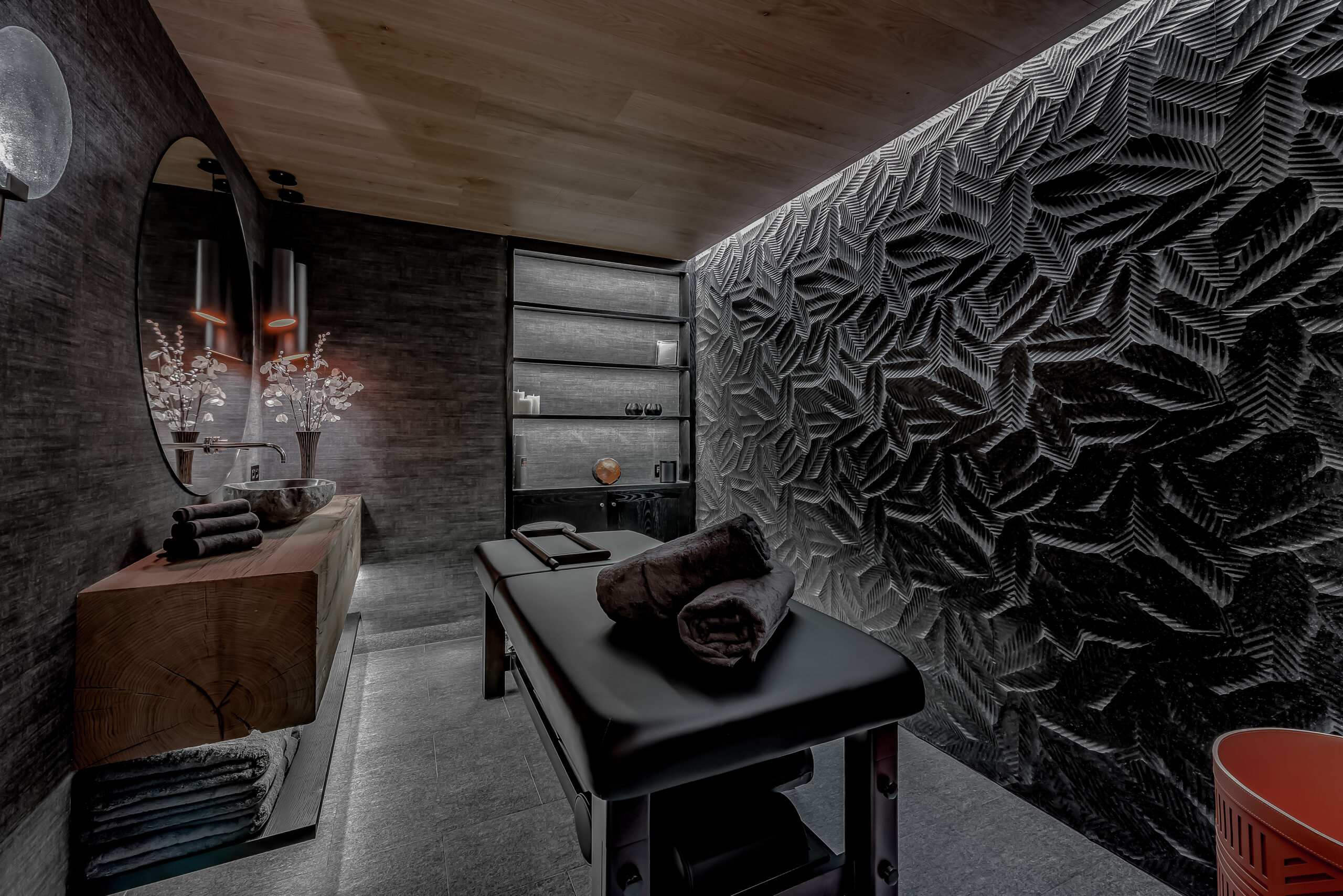 Chalet Bacchus, Courchevel 1850 Massage Room