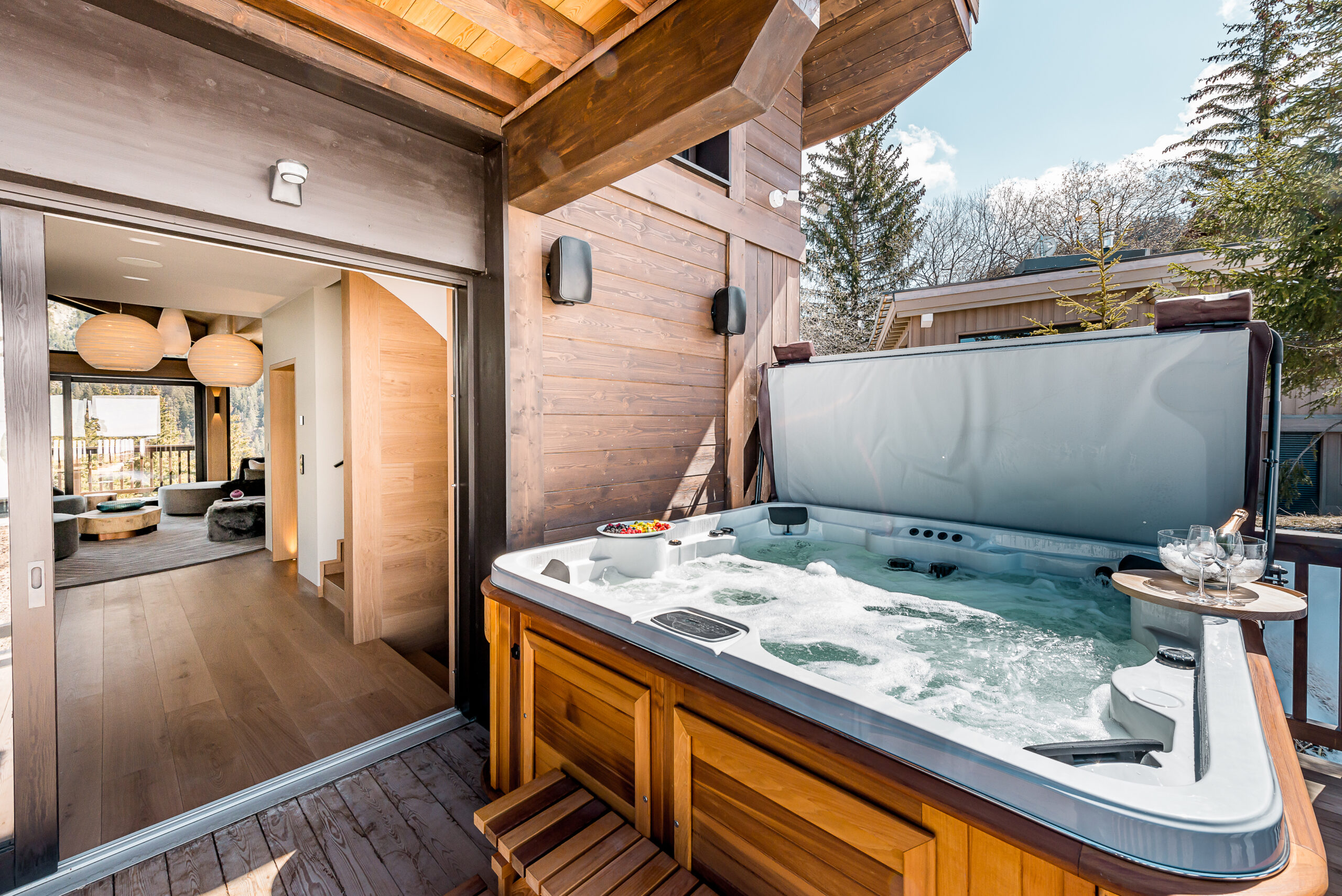 Chalet Bacchus, Courchevel 1850 Outdoor Jaccuzi
