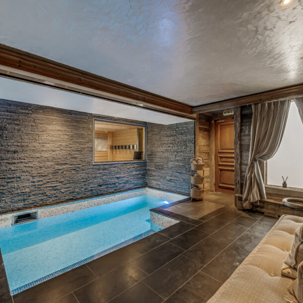 Chalet St. Christophe, Courchevel 1850 Swimming pool
