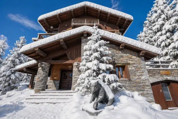 Exterior del Chalet St. Christophe, Courchevel 1850, nieve