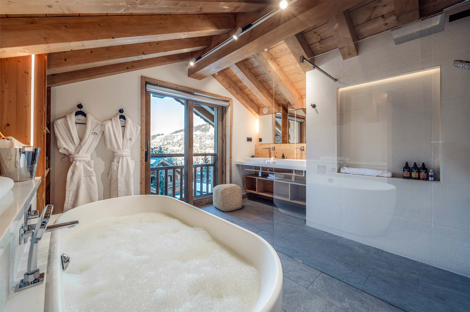 Chalet de lujo Harmony en Méribel: cuarto de baño principal 1