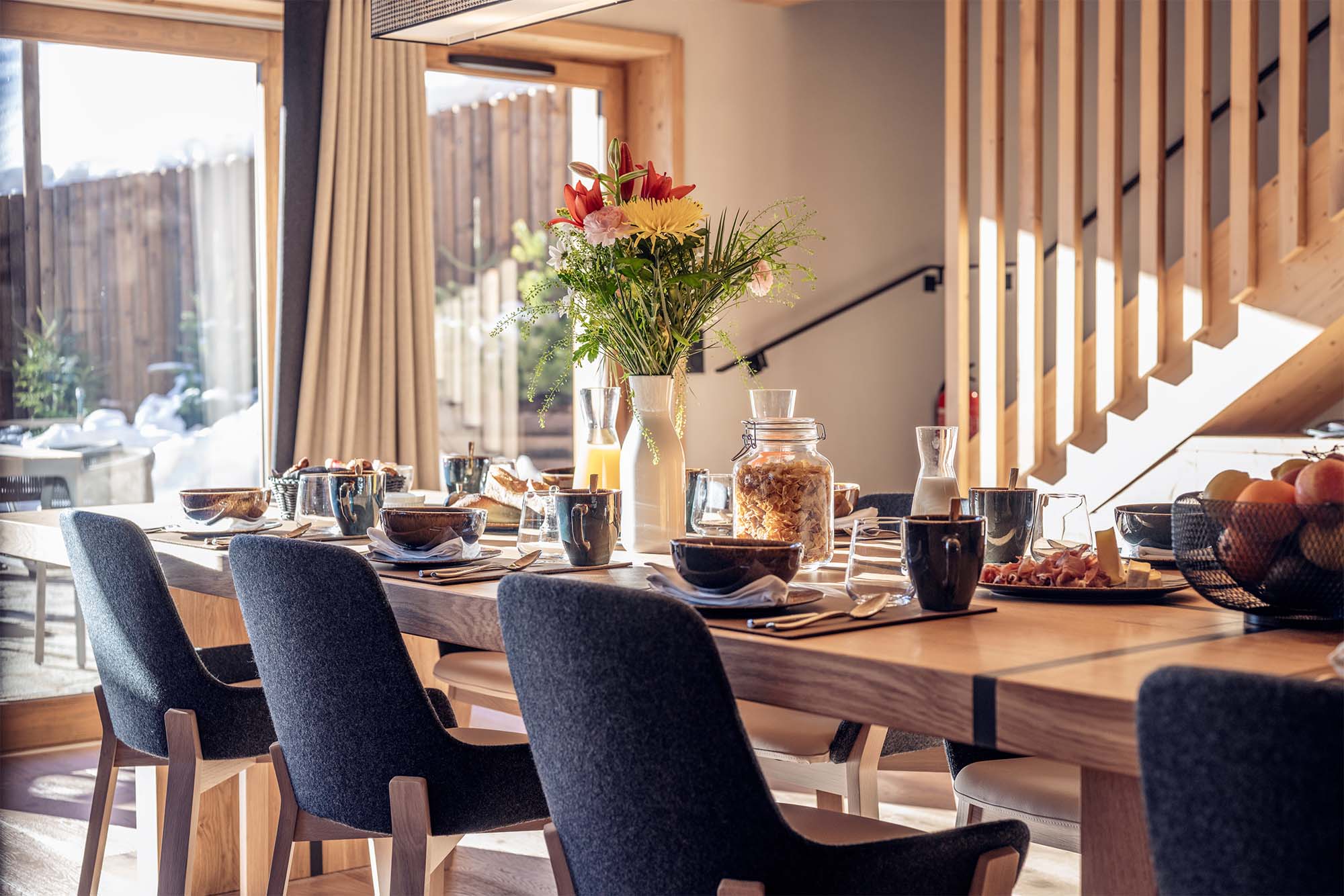 Detalle de la mesa del chalet de lujo Harmony Meribel, n.º 8