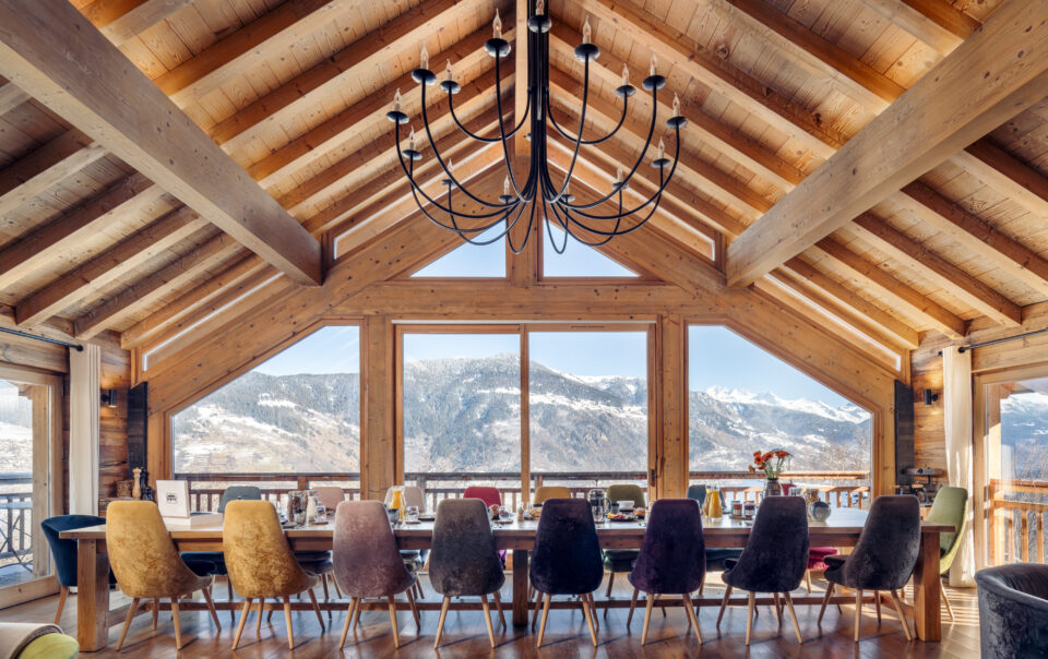 Chalet de luxe Iona M&eacute;ribel Les Allues salle &agrave; manger 3