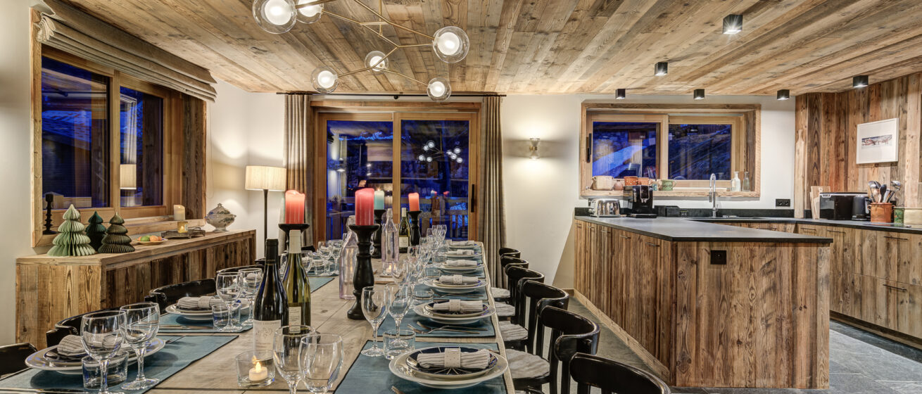 Luxury Chalet Bergeronnette Meribel Dining Room Kitchen