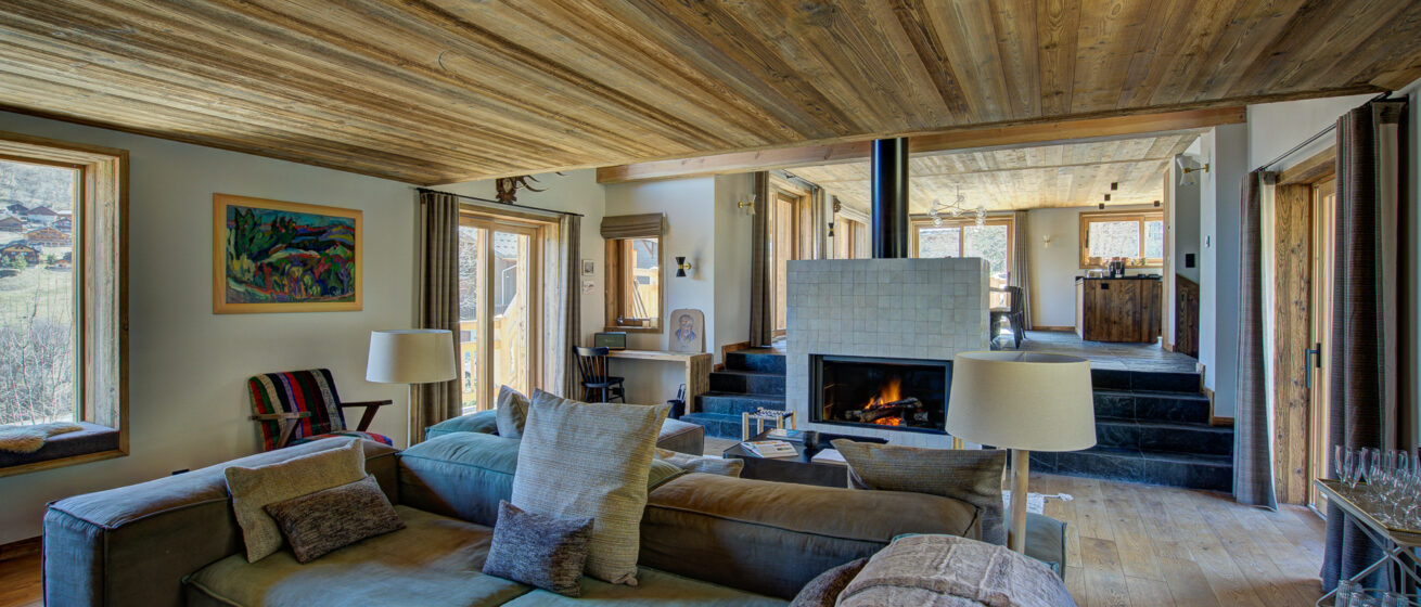 Luxury Chalet Bergeronnette Meribel Living Room C