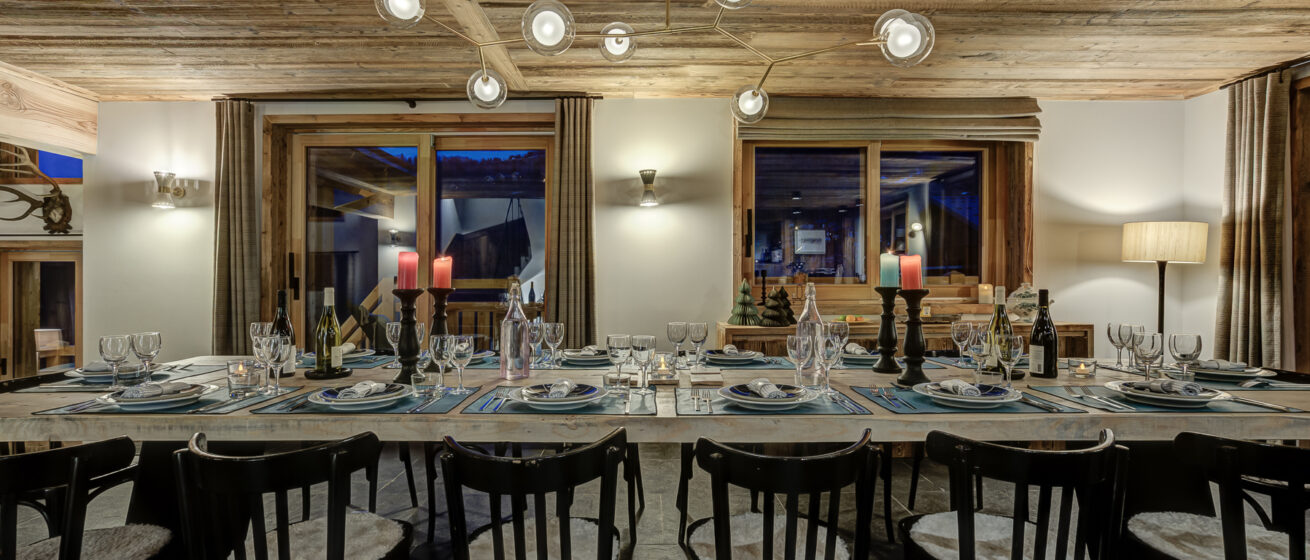 Luxury Chalet Bergeronnette Meribel Living Room D