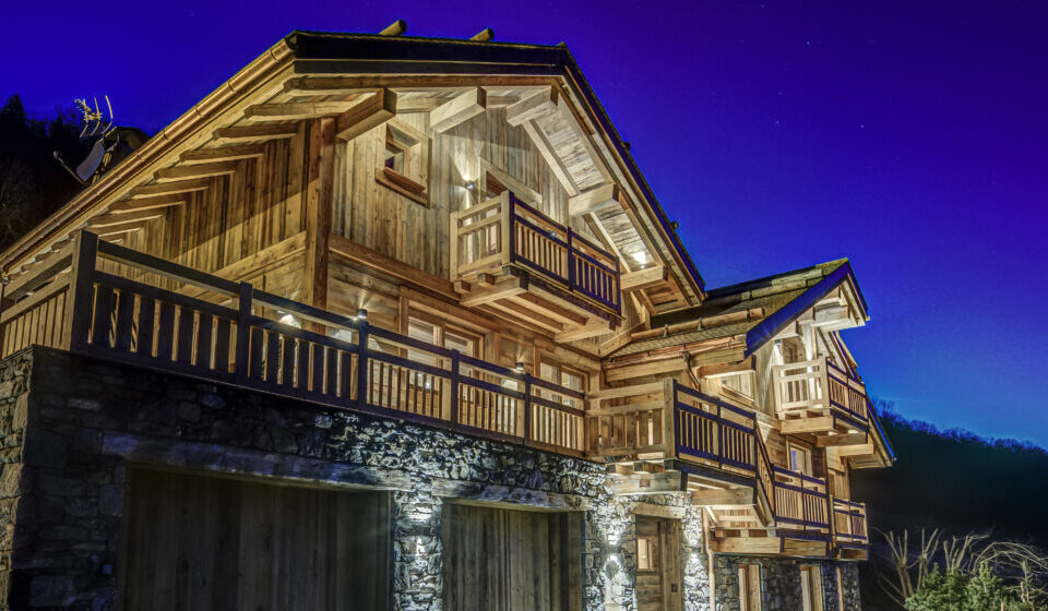 Luxury Chalet Bergeronnette Meribel Outdoor View