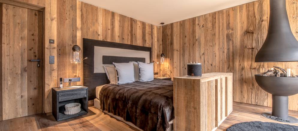 Luxury Chalet Himalaya Meribel MasteruestSuite01Ensuite