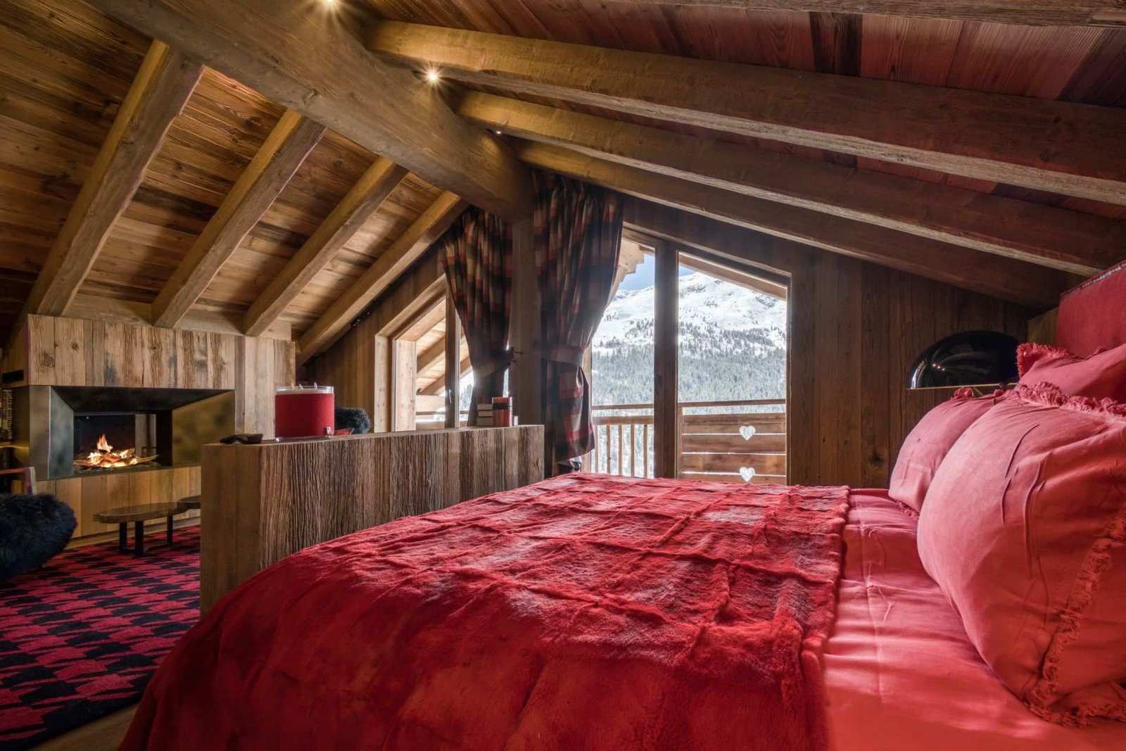 Luxury Chalet Himalaya Meribel MasteruestSuite02Ensuite
