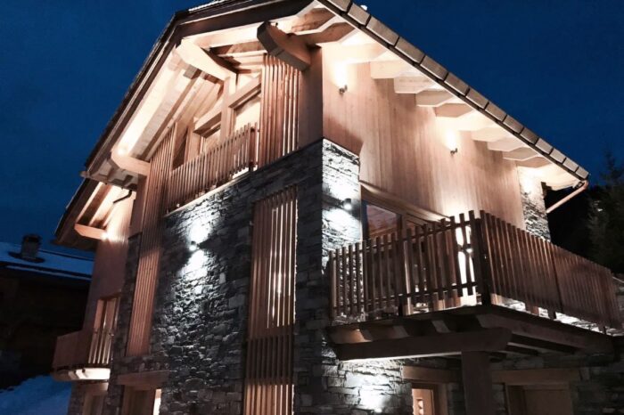 Luxury Ski Chalet Caro Meribel External Winter