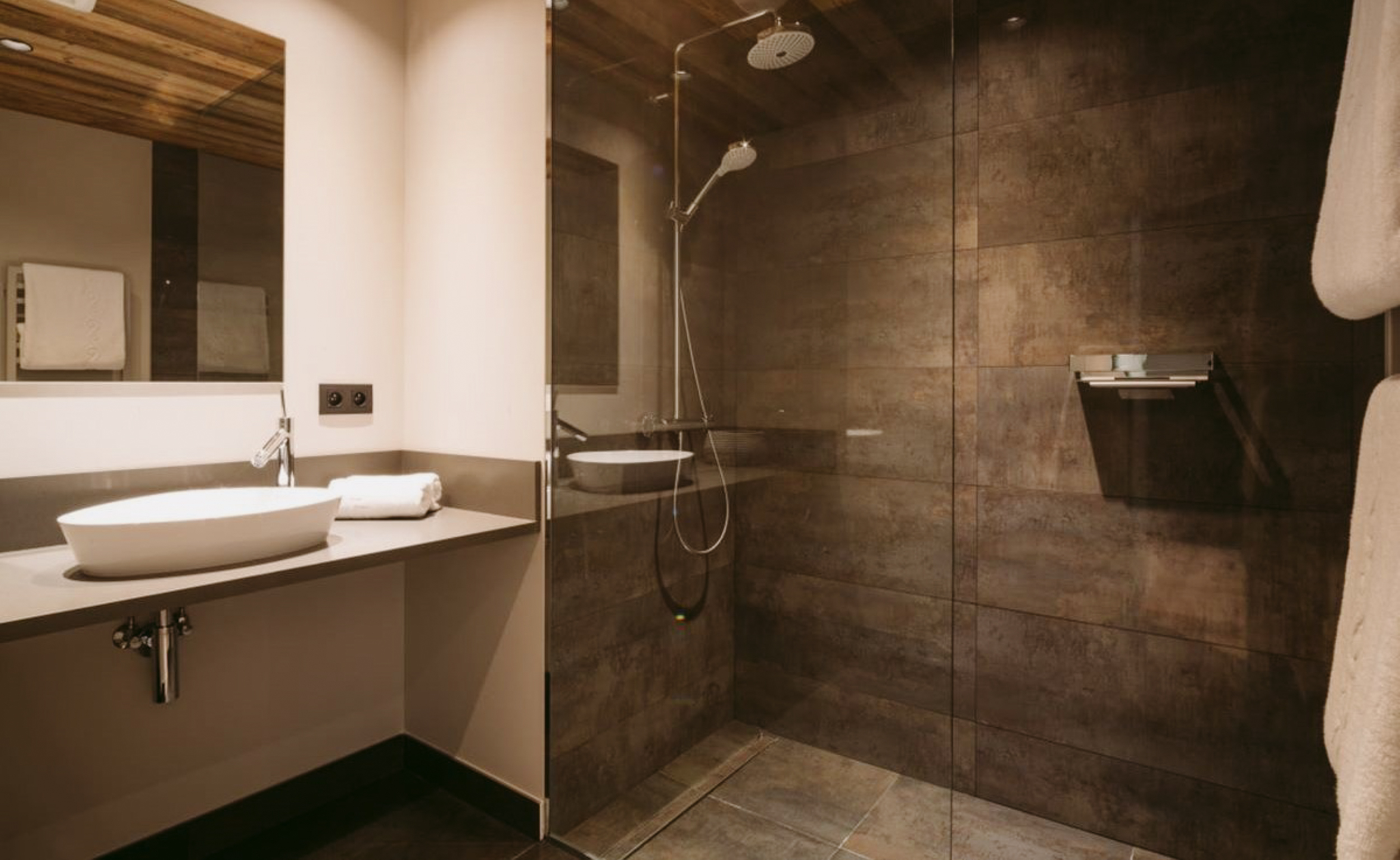 Luxury Ski Chalet Caro Meribel Bathroom Example