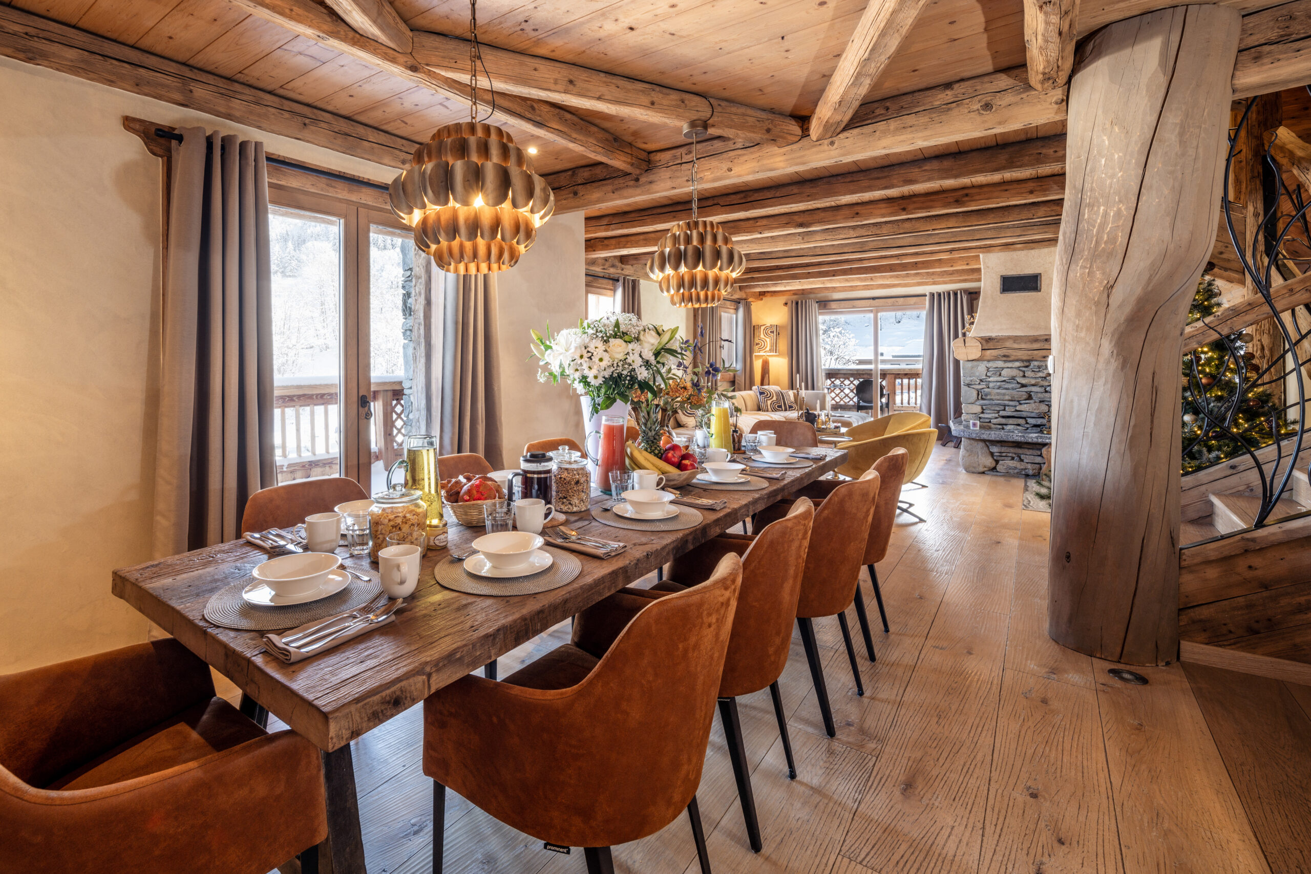 Luxury Ski Chalet Cheval Blanc Meribel Dining