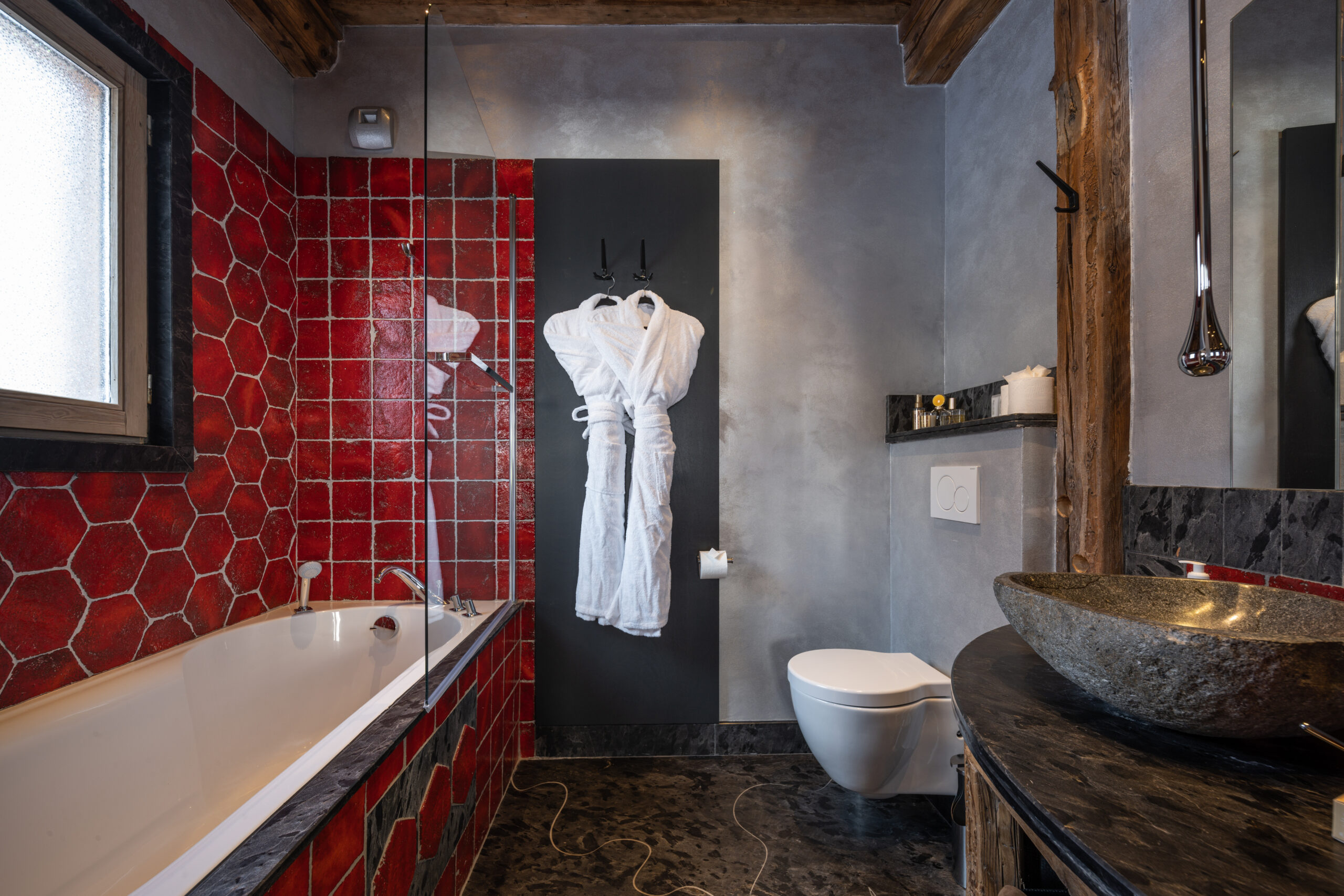 Luxury Ski Chalet Cheval Blanc Meribel Ensutie Example 01