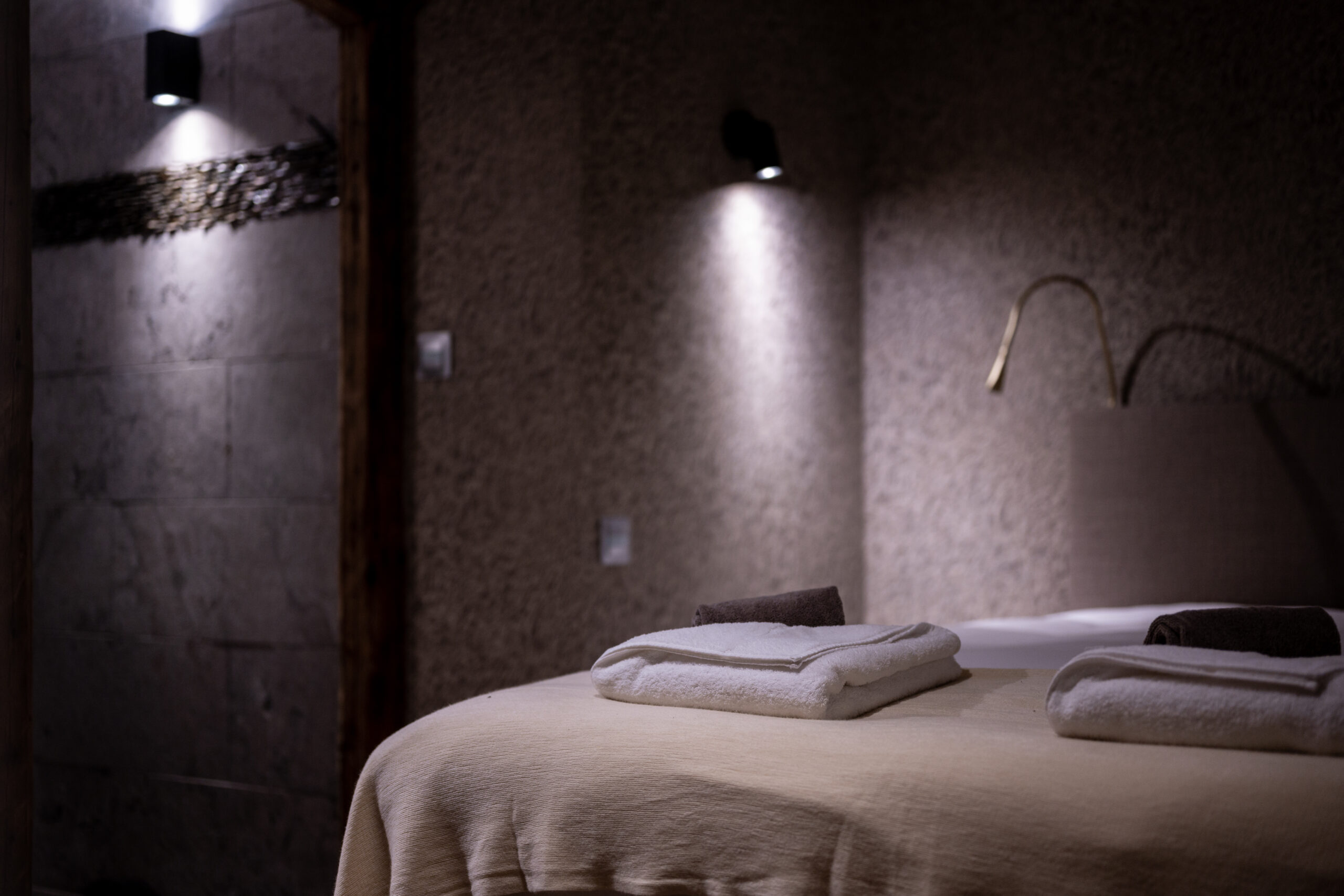 Luxury Ski Chalet Cheval Blanc Meribel Wellness