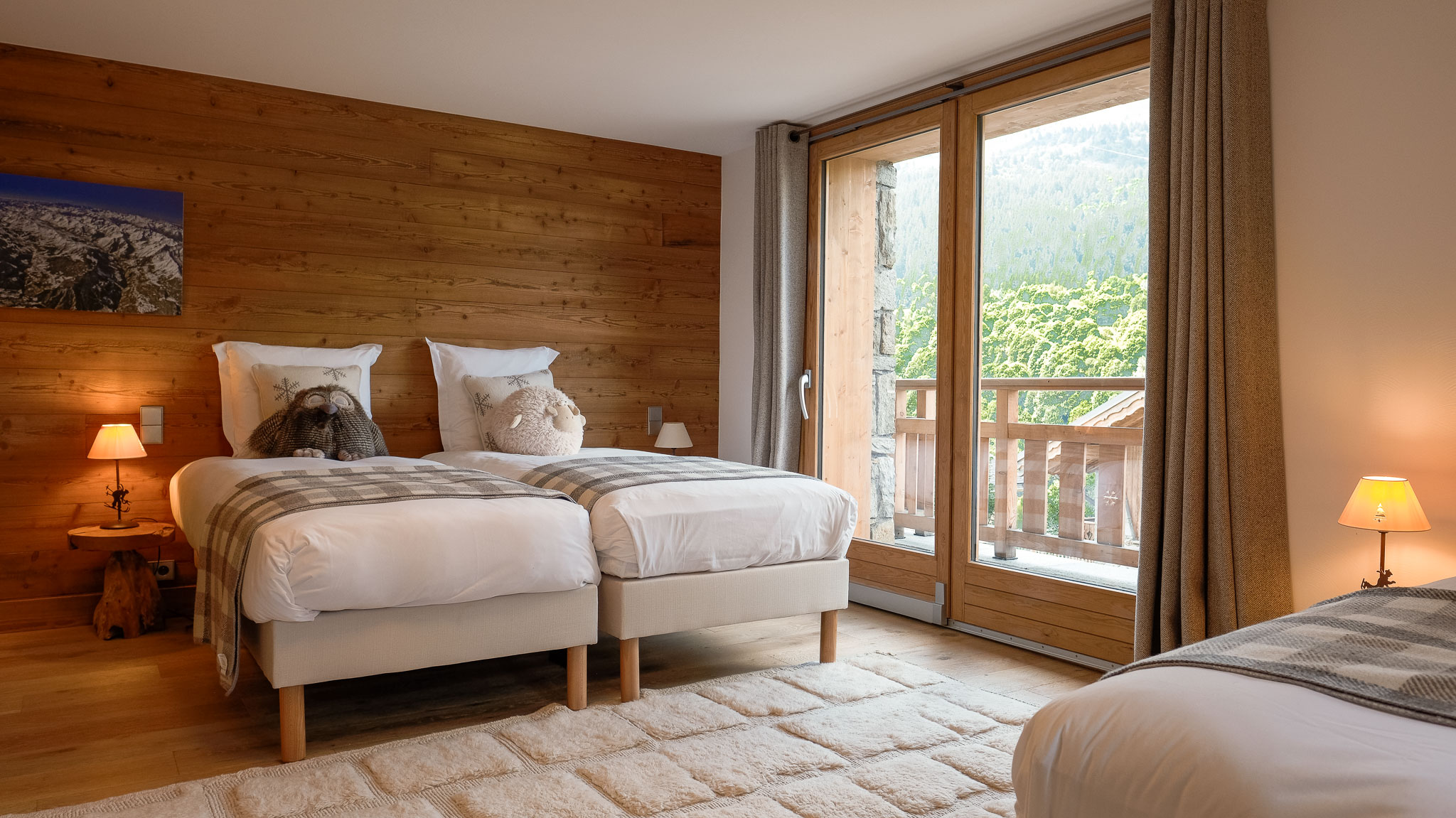 Luxury Ski Chalet Etoile Des Neige Guestroom 06 Meribel Kids Room C